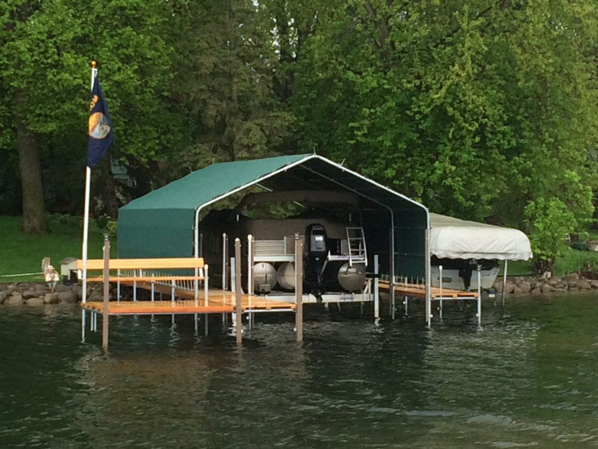 Lake Minnetonka Boathouses, Boat Lifts & Docks *Niccum Docks Official*